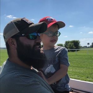 Meet your Posher, Justin